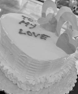 Fresh Cream Vanilla Cake