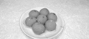 Motichoor Laddu