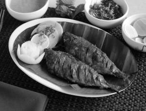 Fish Fry (2pcs)