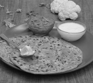 Gobhi Pyaz Paratha