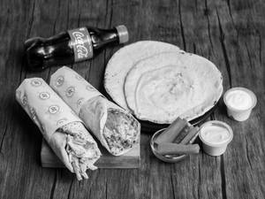 Mixed Shawarma Roll In garlic