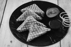 Paneer Tandoori Sandwich