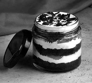 Black Forest Jar Cake (1 pc)
