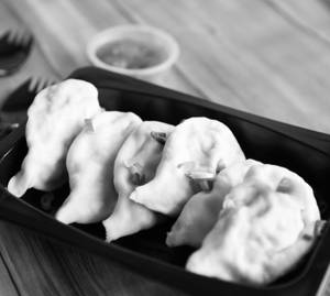 Veg Steam Momos (8 pcs)
