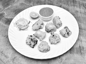 Boneless Chicken Reshmi Kabab Serves 1