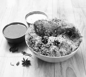 Aayaat Special Murgh Dum Biryani