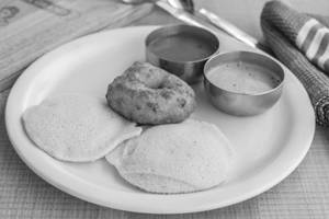 Idli Vada