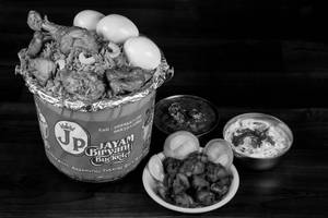 Chicken Biryani Combo Small Family Pack (biriyani For 3 Persons + Chicken 65 (100g)+ 3 Boiled Eggs)