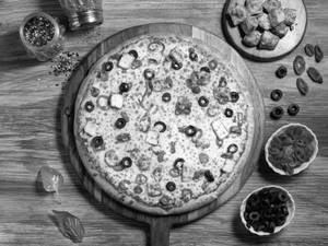 Caribbean Pizza.