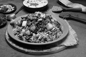 Veg Dum Biryani [650 Ml]