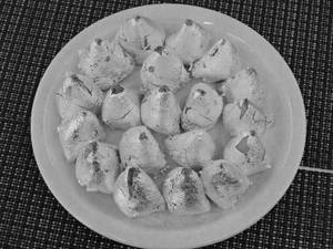 Kaju Samosa