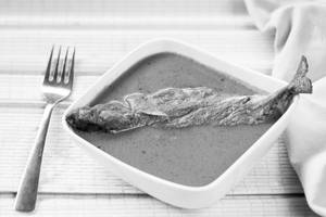 Mackerel (Bangda) Fish Curry