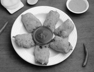 Paneer Pakora (6 Pcs)