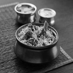 Nizami Mutton Dum Biryani (Serves 1-2)