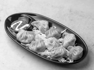 Steamed Veg Platter (8 Pcs)