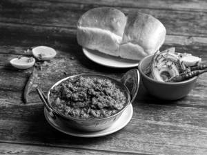 Kheema + Pao