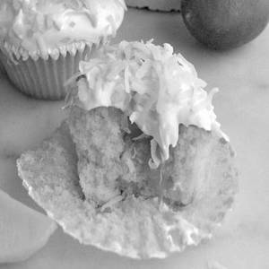 Mango Coconut Lime Cupcake - Pack of Two