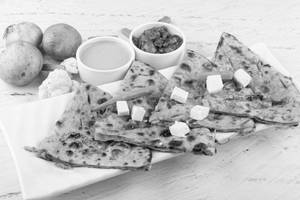 Mix Paneer Paratha TANDOORI