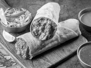 Butter Chaap Makhani Roll