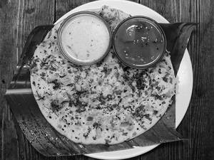Onion Uttapam