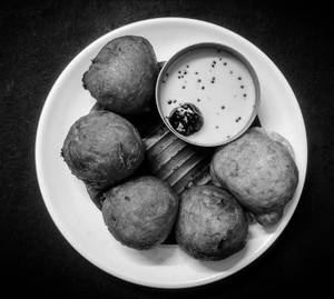 Goli Baje (4 Pcs)