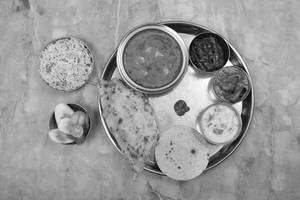 Paneer Special Thali