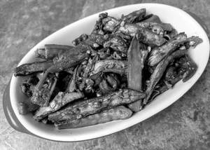 Bhindi Dry
