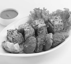 Achari Paneer Tikka