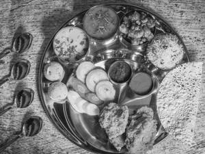 Party Pack Bafla Thali (5 Thali)