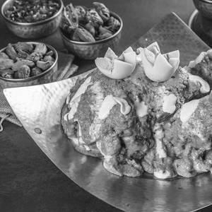 Murgh Mosallam [Serves 4]