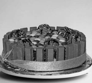 Chocolate Overloaded Cake (1 Kg)