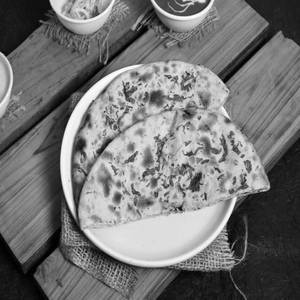 Amritsari Kulcha(2 Pcs)