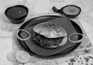 Mutton Kasturi Naan Sandwich