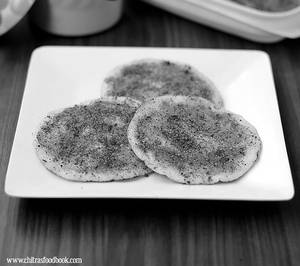 Podi Uttapam
