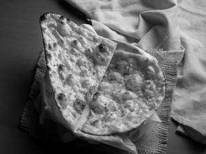 Garlic Naan (1pc)