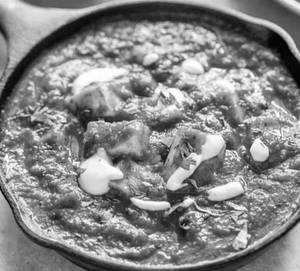 Handi Special Mumtaj Paneer Butter Masala