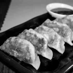 Japanese Yaki Gyoza (5 Pcs)