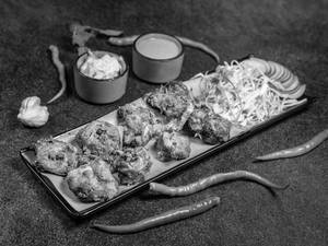 Pacchi Mirchi Kodi Kebab