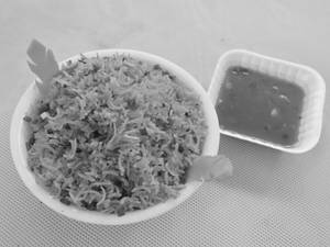 Schezwan Fried Rice (Served with raita)