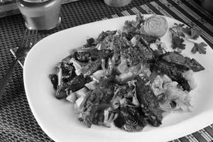 Hot Lamb Saladmixed Lettuce Leaves