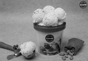 Roasted Almond Ice Cream