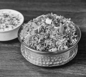 Veg Dum Biryani With Raita Combo