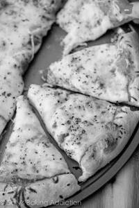 Cheese pizza   (single cheese topping)