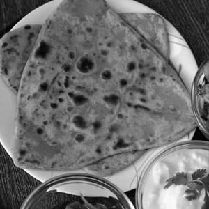 Ajwain Paratha(2pc)