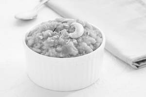 Moong Dal Halwa (Plate 100 Gm)