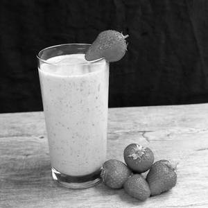 Strawberry Lassi