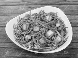 Paneer Chow Mein [ 1000 ML ]