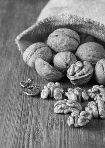 Sabut Akhrot (whole Walnut )