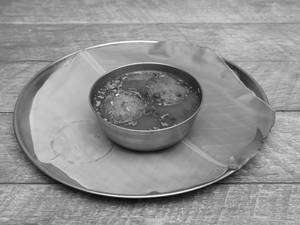 Rasam Vada  ( 2 Pcs )
