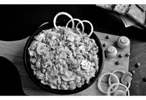 Matar Mushroom Masala